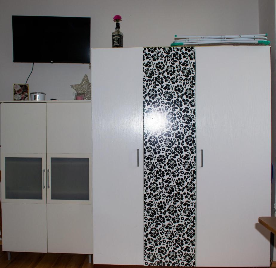 Studio Apartment Kontiki Ριέκα Εξωτερικό φωτογραφία