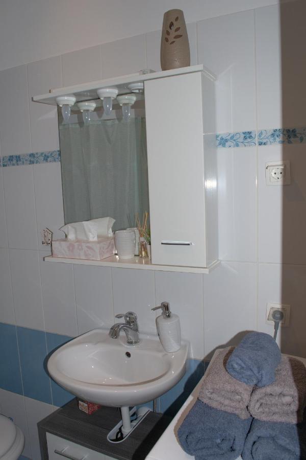 Studio Apartment Kontiki Ριέκα Εξωτερικό φωτογραφία